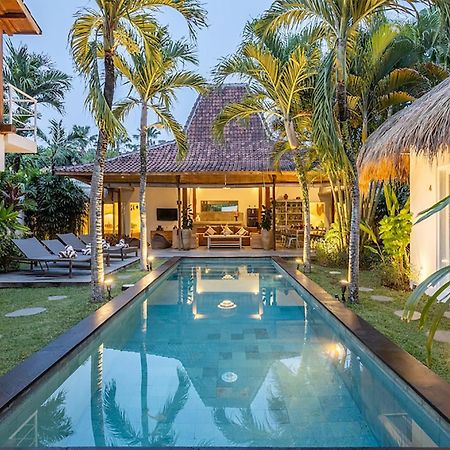 Villa Riva By Optimum Bali Villas Seminyak  Luaran gambar